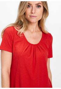 bonprix - Długi shirt z wiskozą. Kolor: czerwony. Materiał: wiskoza. Długość: długie #3