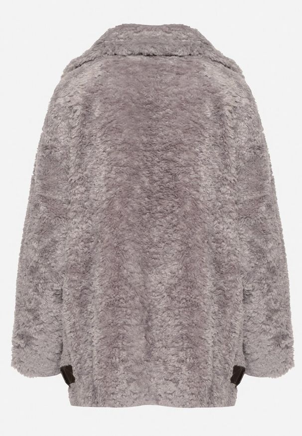 Born2be - Szara Kurtka z Futerka Typu Baranek o Dwurzędowym Kroju z Ozdobnymi Paskami Nikina. Okazja: na co dzień. Kolor: szary. Materiał: futro. Styl: casual, elegancki
