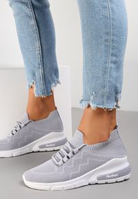 Renee - Szare Buty Sportowe Philone. Zapięcie: bez zapięcia. Kolor: szary. Materiał: materiał. Szerokość cholewki: normalna. Wzór: aplikacja #6