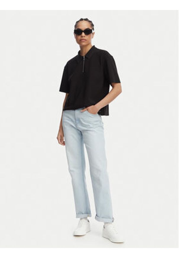 Calvin Klein Jeans Jeansy LV047F710G Niebieski jasny Straight Fit. Kolor: niebieski