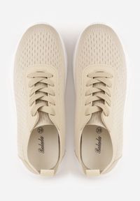 Born2be - Beżowe Minimalistyczne Buty Sportowe z Siateczki na Tłoczonej Podeszwie Zanera. Okazja: na co dzień, na spacer. Kolor: beżowy. Materiał: jeans. Szerokość cholewki: normalna. Sport: turystyka piesza, fitness, joga i pilates #2