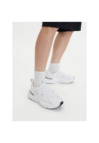 Sneakersy Under Armour. Kolor: biały #1