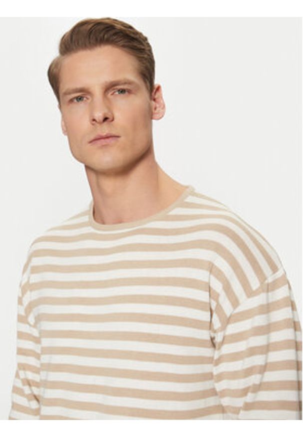 Jack & Jones Sweter Calvin 12269031 Beżowy Relaxed Fit. Kolor: beżowy. Materiał: bawełna