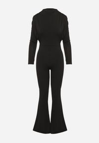Born2be - Czarny Koktajlowy Kombinezon Ozdobiony Wycięciem na Plecach Sewiel. Kolor: czarny. Długość rękawa: długi rękaw. Długość: długie. Wzór: aplikacja. Styl: wizytowy #7