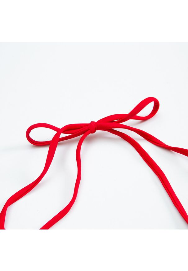 Intica - Bikini trójkątne wiązane szybkoschnące na plażę Taesuk. Kolor: czerwony. Materiał: materiał