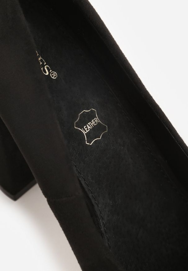 Born2be - Czarne Czółenka Vices na Słupku ze Skórzaną Wkładką Danvira. Okazja: na wesele, do pracy, na spotkanie biznesowe, na ślub cywilny. Kolor: czarny. Materiał: skóra. Obcas: na słupku. Styl: klasyczny, biznesowy, elegancki. Wysokość obcasa: średni