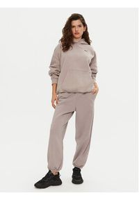 Under Armour Spodnie dresowe UA Icon Heavyweight 1386488 Szary Oversize. Kolor: szary. Materiał: bawełna #4