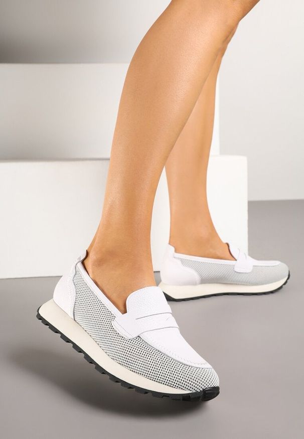 Born2be - Białe Skórzane Półbuty Mokasyny Aroti. Okazja: na co dzień. Kolor: biały. Materiał: skóra. Styl: klasyczny, elegancki, casual