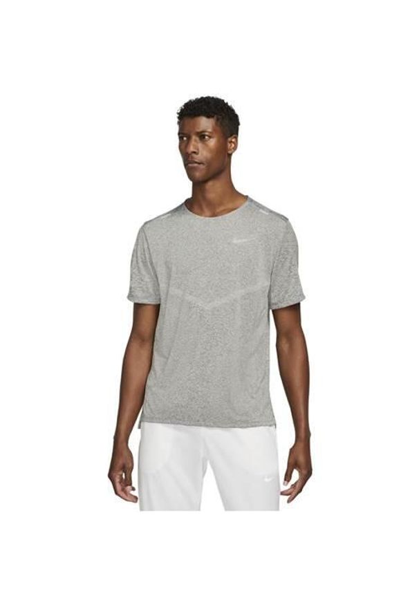 Koszulka treningowa męska Nike Drifit Rise 365. Kolor: szary. Długość rękawa: krótki rękaw. Długość: krótkie. Sport: bieganie