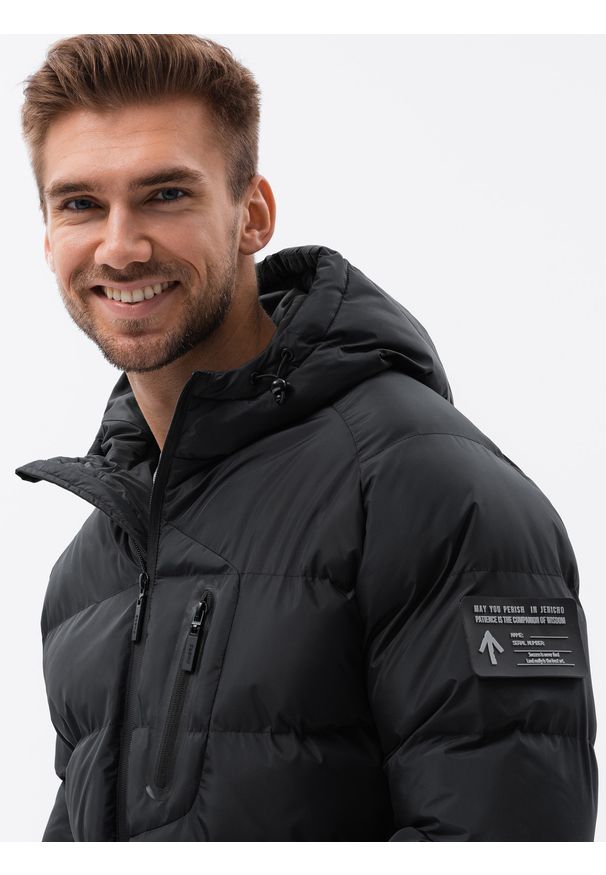 Ombre Clothing - Pikowana mocno ocieplana kurtka męska z raglanowym rękawem – czarna V4 - Rozmiar: S. Typ kołnierza: kołnierzyk stójkowy. Kolor: czarny. Materiał: guma, syntetyk, poliester, materiał. Długość rękawa: raglanowy rękaw. Wzór: aplikacja, jednolity