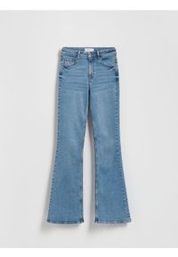 Reserved - Jeansy flare bootcut - niebieski. Kolor: niebieski