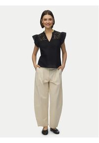 Vero Moda Bluzka Line 10347292 Czarny Regular Fit. Kolor: czarny. Materiał: bawełna #3