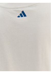 Adidas - adidas T-Shirt Farm Rio Graphic KD4641 Écru Regular Fit. Materiał: bawełna #2