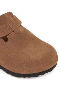 Birkenstock Klapki Boston Sfb 1030861 Brązowy. Kolor: brązowy. Materiał: skóra, zamsz