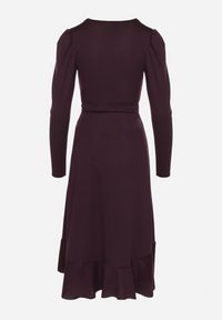Born2be - Fioletowa Sukienka z Kopertowym Dekoltem i Materiałowym Paskiem Devisia. Okazja: na co dzień. Typ kołnierza: dekolt kopertowy. Kolor: fioletowy. Materiał: materiał. Długość rękawa: długi rękaw. Typ sukienki: kopertowe. Styl: klasyczny, casual, elegancki #2