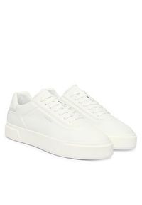 Calvin Klein Sneakersy Basket Cups Oxf Lup Hf Lth YM0YM01452 Biały. Kolor: biały. Materiał: skóra
