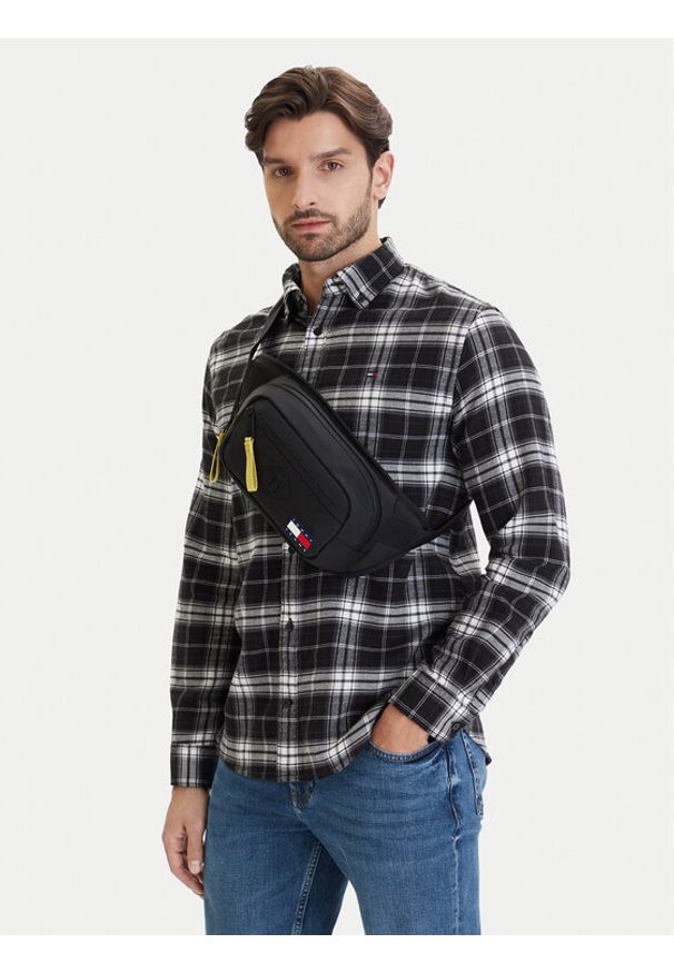 Tommy Jeans Nerka Tjm Daily Elevated Bumbag AM0AM14215 Czarny. Kolor: czarny. Materiał: skóra