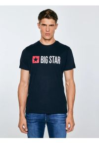 Big-Star - Koszulka męska z logo BIG STAR granatowa Quado 403. Okazja: na co dzień. Kolor: niebieski. Materiał: jeans, dresówka, denim, dzianina. Wzór: nadruk. Sezon: wiosna. Styl: klasyczny, casual #1