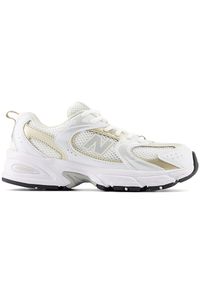 Buty dziecięce New Balance GR530RD – białe. Okazja: na uczelnię, na co dzień. Kolor: biały. Materiał: materiał, syntetyk, guma. Szerokość cholewki: normalna