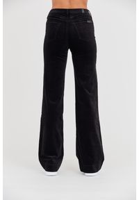 7 FOR ALL MANKIND Czarne damskie spodnie Modern Dojo Velvet, Rozmiar 29. Kolor: czarny
