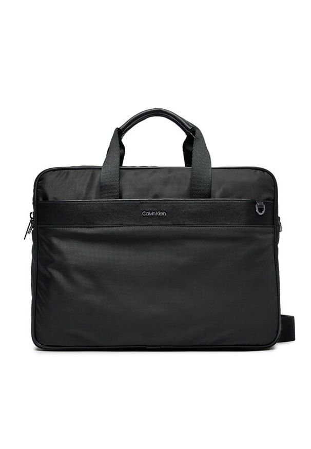 Calvin Klein Torba na laptopa Ck Est. Nylon Laptop Bag W/Case K50K512420 Czarny. Kolor: czarny. Materiał: materiał