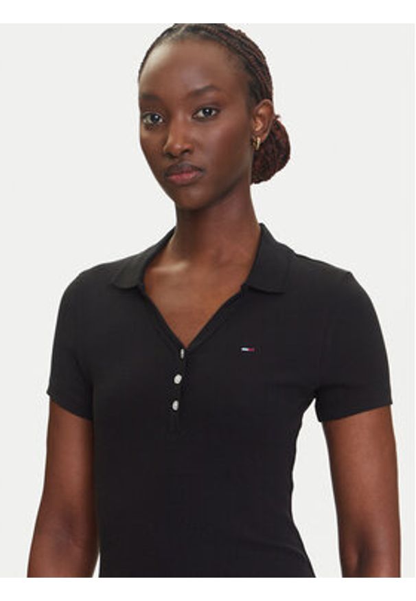 Tommy Jeans Sukienka codzienna DW0DW21172 Czarny Regular Fit. Okazja: na co dzień. Kolor: czarny. Materiał: bawełna. Typ sukienki: proste. Styl: casual