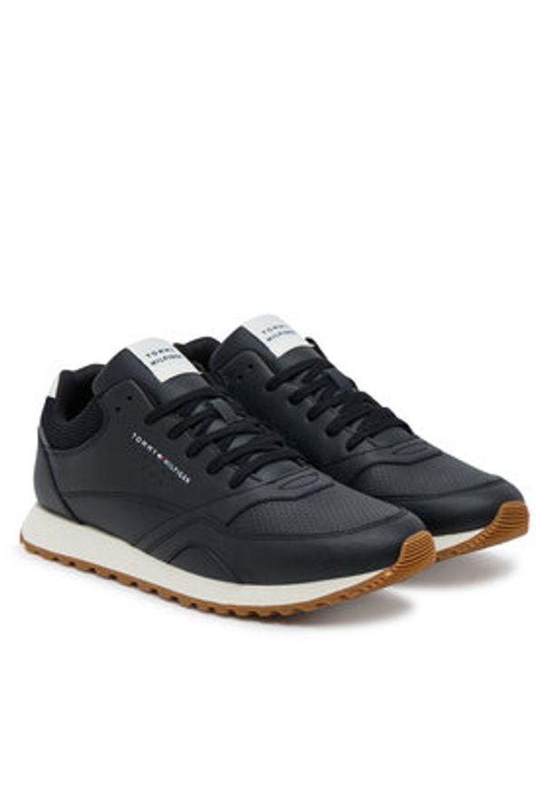 TOMMY HILFIGER - Tommy Hilfiger Sneakersy New Runner Eva Ess FM0FM05512 Czarny. Kolor: czarny. Materiał: skóra