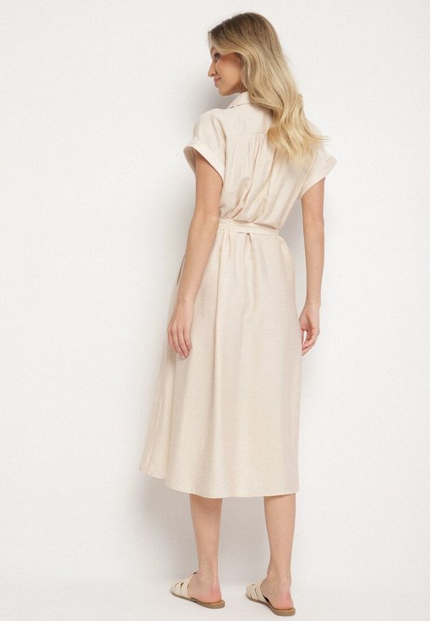 Born2be - Beżowa Wiskozowa Sukienka Koszulowa z Paskiem Rinaruna. Okazja: na co dzień. Kolor: beżowy. Materiał: wiskoza. Typ sukienki: koszulowe. Styl: elegancki, casual