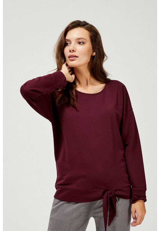 MOODO - Bluza z wiązaniem. Typ kołnierza: bez kaptura. Materiał: bawełna, poliester, elastan. Długość rękawa: długi rękaw. Długość: długie. Wzór: gładki