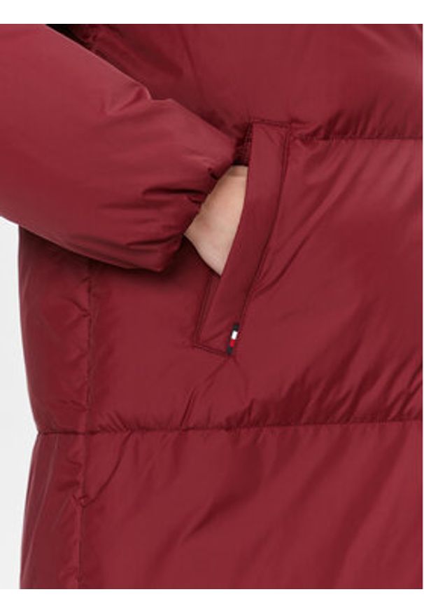 TOMMY HILFIGER - Tommy Hilfiger Kurtka zimowa New York WW0WW39749 Czerwony Relaxed Fit. Kolor: czerwony. Materiał: syntetyk. Sezon: zima