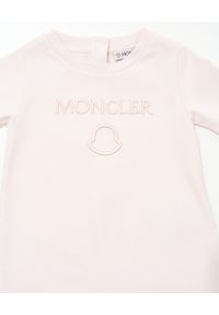 MONCLER KIDS - Różowe body z logo 0-2 lat. Kolor: różowy, wielokolorowy, fioletowy. Materiał: bawełna #2