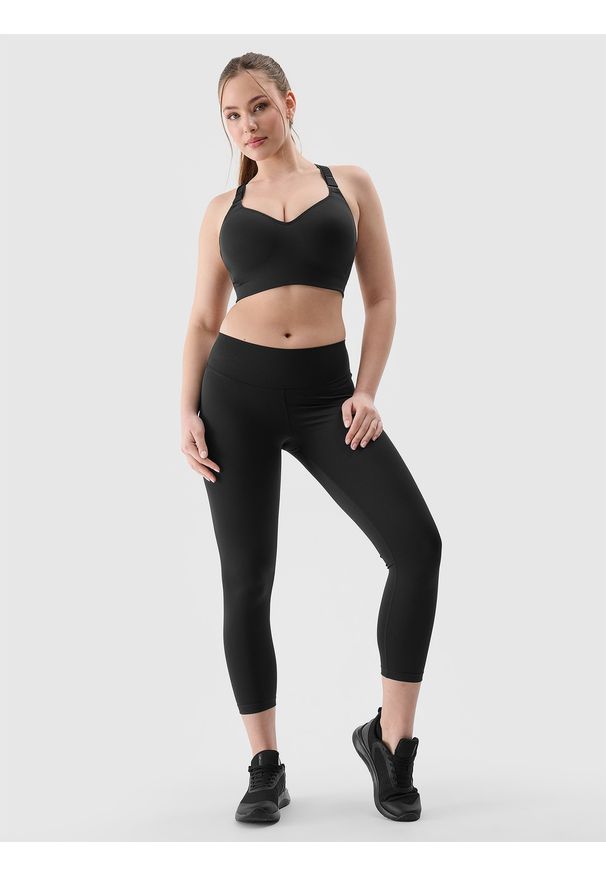 4f - 4F Legginsy treningowe z materiału z recyklingu damskie - czarne S. Kolor: czarny. Materiał: materiał. Wzór: gładki, jednolity, ze splotem. Sport: joga i pilates, fitness