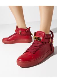 BUSCEMI - Czerwone skórzane sneakersy 100MM. Nosek buta: okrągły. Kolor: czerwony. Materiał: skóra. Wzór: aplikacja