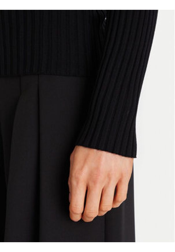 Morgan Sweter 252-MAMDO Czarny Slim Fit. Kolor: czarny. Materiał: wiskoza