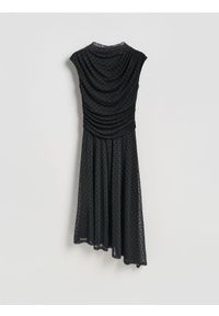 Reserved - Asymetryczna sukienka midi - wielobarwny. Materiał: dzianina. Typ sukienki: asymetryczne. Długość: midi #1