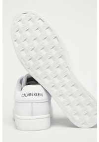 Calvin Klein Jeans - Buty skórzane. Nosek buta: okrągły. Zapięcie: sznurówki. Kolor: biały. Materiał: skóra. Szerokość cholewki: normalna #2