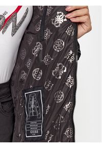 Guess Kurtka zimowa W3BL21 WG0V0 Czarny Regular Fit. Kolor: czarny. Materiał: syntetyk. Sezon: zima