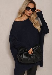 Renee - Granatowy Casualowy Sweter Oversize Allethia. Okazja: na co dzień. Kolor: niebieski. Długość rękawa: długi rękaw. Długość: długie. Styl: casual