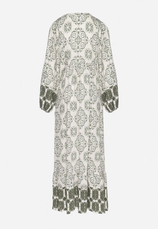 Born2be - Zielona Rozkloszowana Sukienka z Wiskozą i Falbanką Efanelisa. Okazja: na co dzień. Kolor: zielony. Materiał: wiskoza. Sezon: wiosna. Typ sukienki: proste. Styl: klasyczny, casual