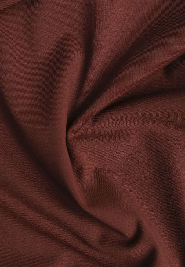 Born2be - Brązowa Bluzka Hiszpanka Vices z Marszczeniem w Talii i przy Rękawach Temile. Okazja: na co dzień. Typ kołnierza: dekolt hiszpanka. Kolor: brązowy. Materiał: jeans, satyna. Styl: elegancki, casual