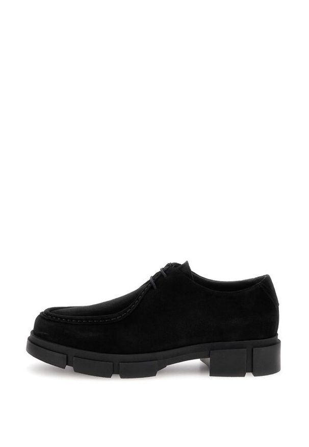 Guess Półbuty FMFFIO SUE13 Czarny. Kolor: czarny. Materiał: skóra, zamsz