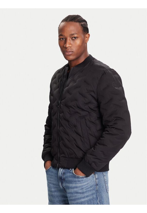 Geox Kurtka przejściowa M Spherica M5628R T3271 F9000 Czarny Regular Fit. Kolor: czarny. Materiał: syntetyk
