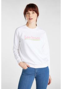 Lee - LEE CREW SWEATSHIRT DAMSKA BLUZA KLASYCZNA LOGO BRIGHT WHITE L53KBRLJ 112112374. Styl: klasyczny