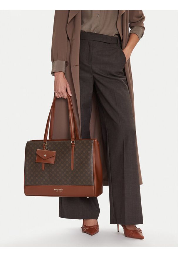 Nine West Torebka C-TANANA-KY253 Brązowy. Kolor: brązowy