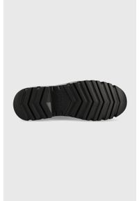 Karl Lagerfeld sztyblety skórzane KOMBAT KC damskie kolor czarny na płaskim obcasie KL45340. Nosek buta: okrągły. Kolor: czarny. Materiał: skóra. Obcas: na obcasie. Wysokość obcasa: niski #4