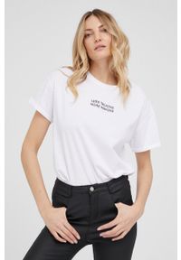 Answear Lab t-shirt bawełniany kolor biały. Kolor: biały. Materiał: bawełna. Wzór: aplikacja. Styl: wakacyjny