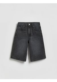 Reserved - Jeansowe szorty - czarny. Kolor: czarny. Materiał: jeans #1