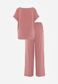 Renee - Ciemnoróżowy Komplet Bluzka i Luźne Spodnie z Wiskozą i Kieszonkami Efraria. Kolor: różowy. Materiał: wiskoza. Wzór: aplikacja #3