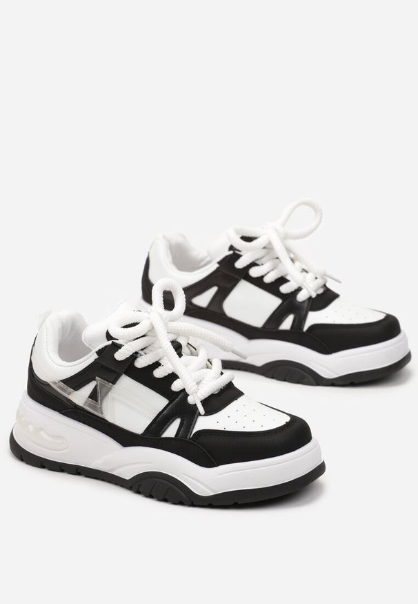 Born2be - Czarne Sneakersy z Szerokimi Sznurówkami Platinia. Kolor: czarny