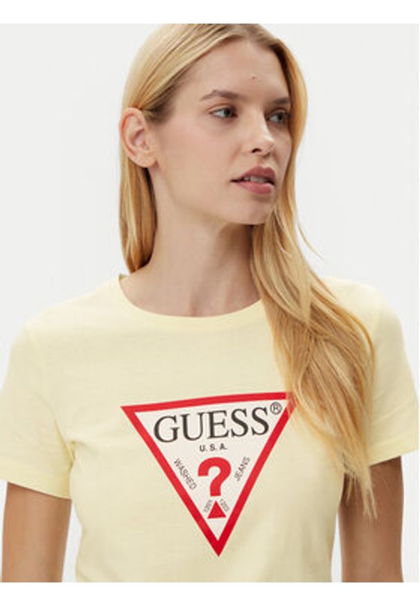 Guess T-Shirt W1YI1B I3Z14 Żółty Regular Fit. Kolor: żółty. Materiał: bawełna